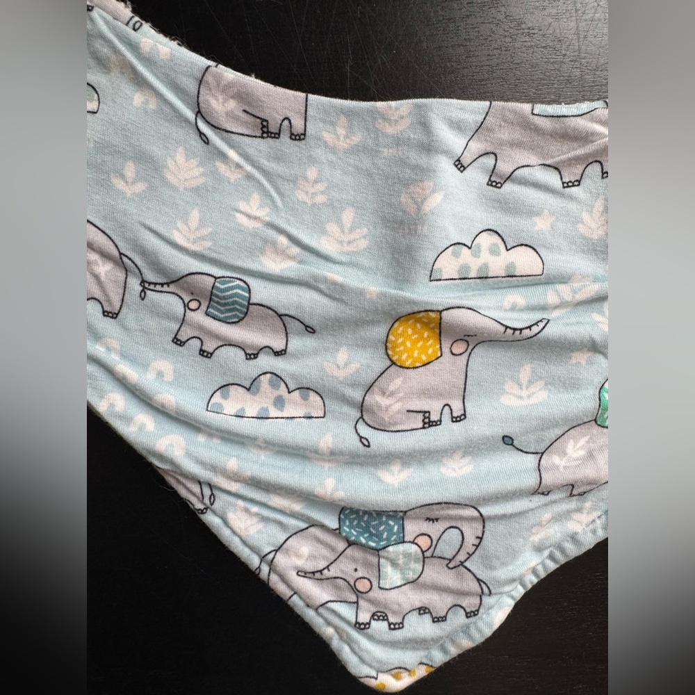Little Sleepies Blue Elephants Bib - Picture 2 of 3